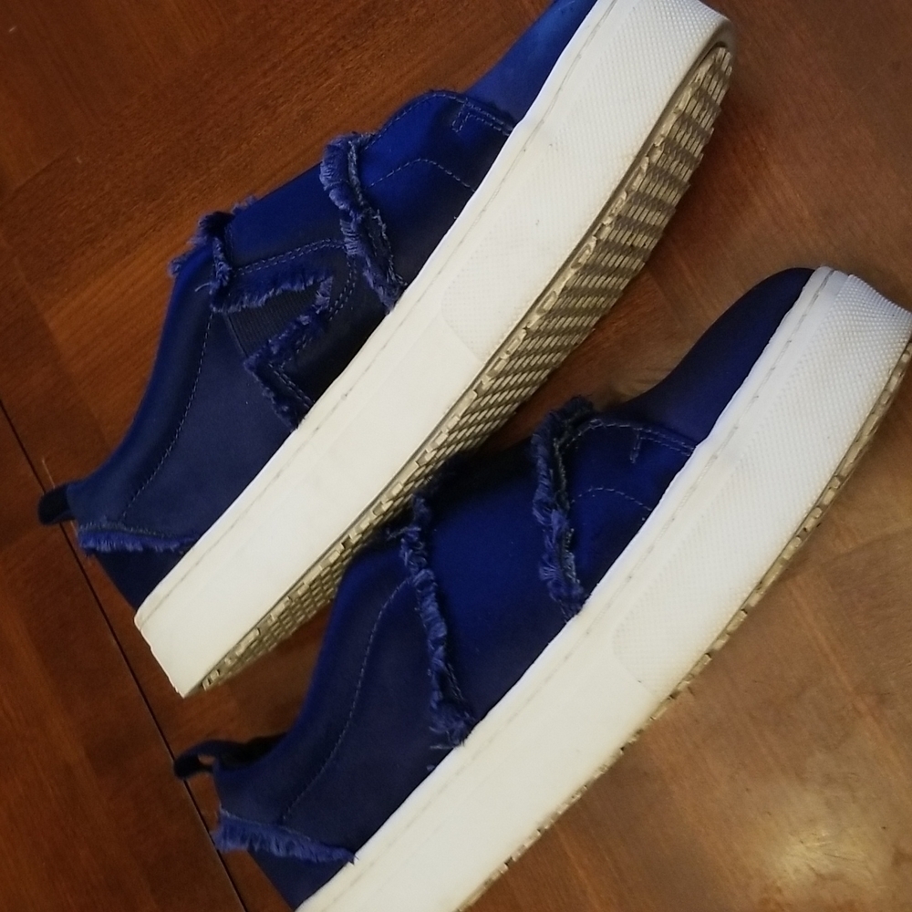 SAM Edelman | Blue Satin Fringed Sneakers - Picture 3 of 9